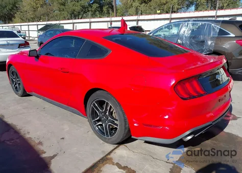2023 Ford Mustang Ecoboost Premium Fastback z USA, uszkodzony, nr VIN 1FA6P8TH8P5105555